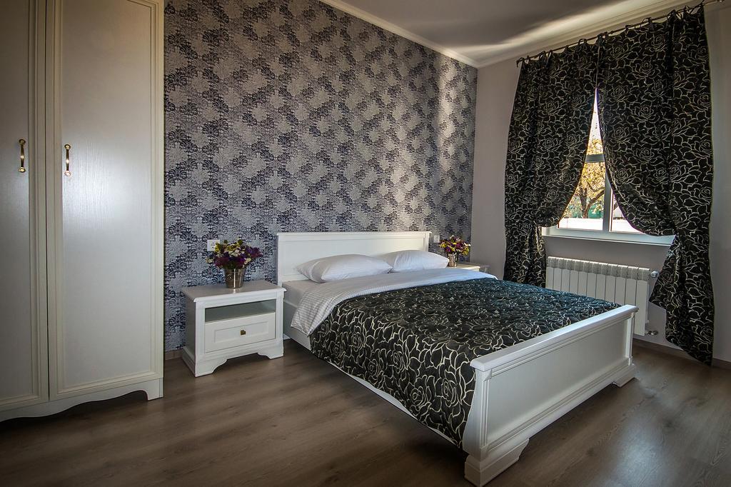 Mini Hotel Ryleev Charków Pokój zdjęcie
