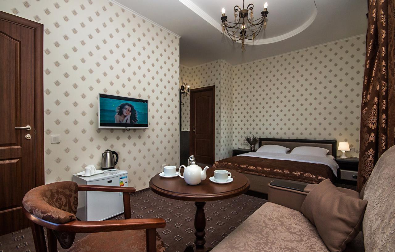 Mini Hotel Ryleev Charków Zewnętrze zdjęcie